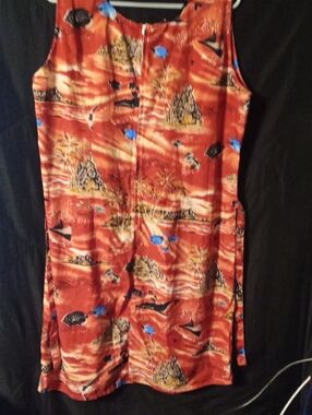 Sleeveless Tropical Print Dress in Rust Red